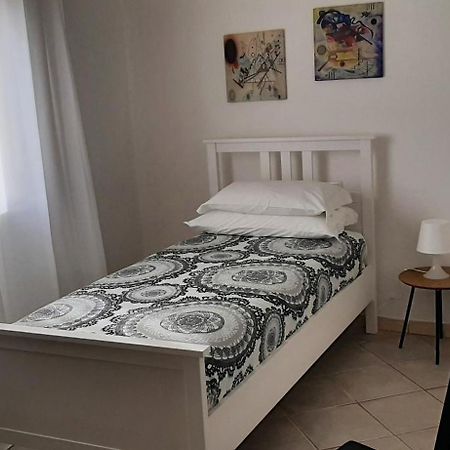 Civico 16A - Apartment - With Private Parking 콰르투 산텔레나 외부 사진