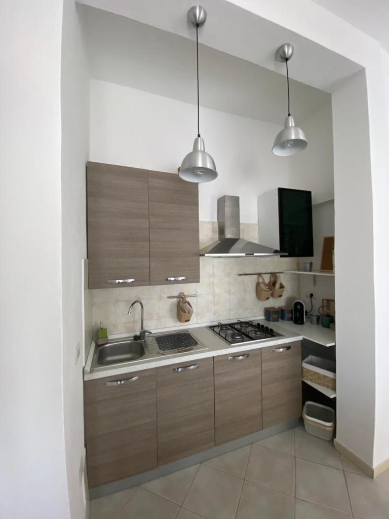 Civico 16A - Apartment - With Private Parking 콰르투 산텔레나 외부 사진